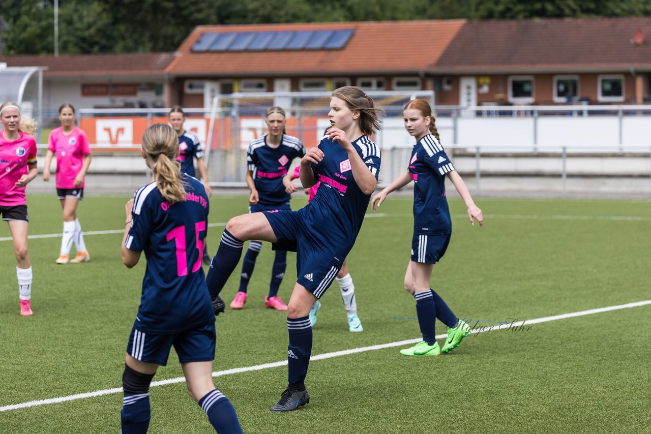 Bild 120 - wCJ Osterroenfelder TSV - VfL Pinneberg : Ergebnis: 0:15